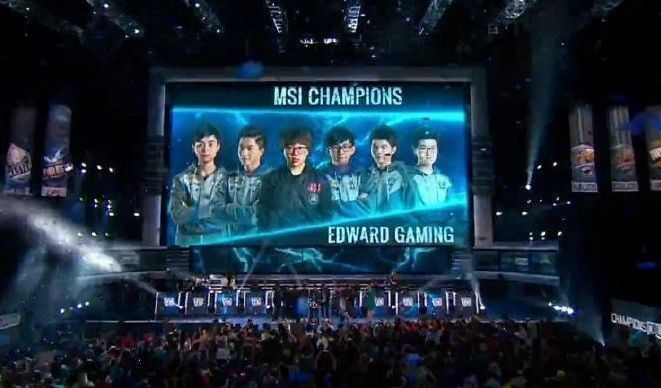 【lpl战报】RNG 2-0 UP：RNG状态回暖 Cryin直面老东家遗憾落败