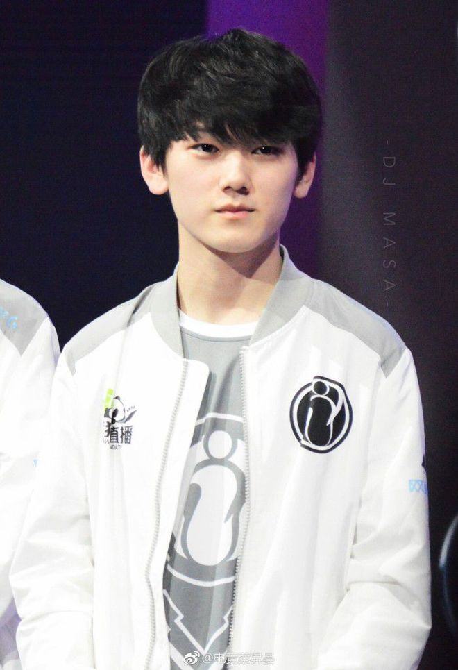 外网爆料：拳头曾计划在2025年更换LOL的游戏引擎