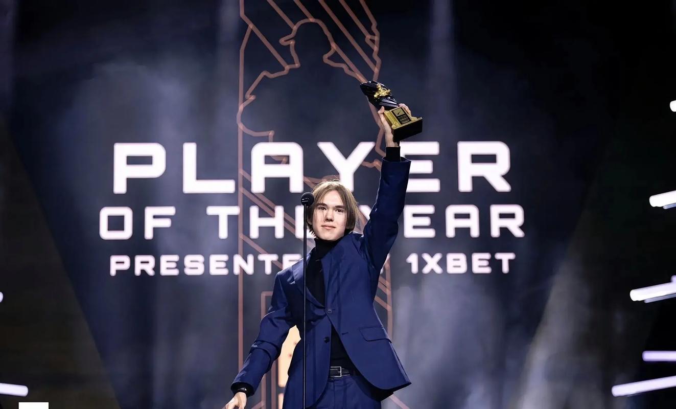 clife：招入森尼的Falcons将成Top10战队，但夺冠无望